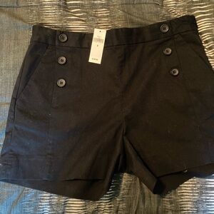 NEW w/tag…W-Size 8-Banana Republic-black sailor shorts